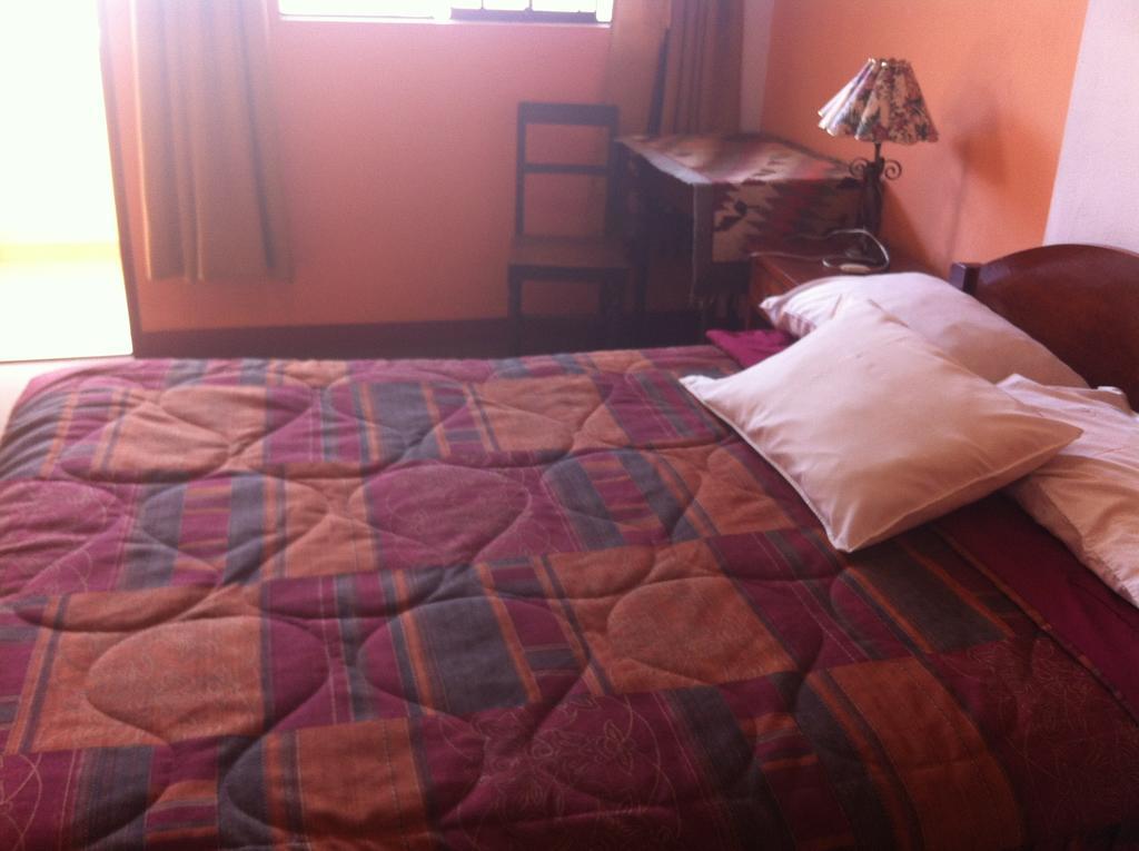 Hostal Tres Mascaras Ayacucho Oda fotoğraf